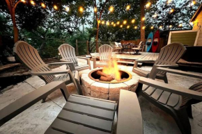 CASA VERDE Kitchen, Deck, KQFT Beds, Volleyball, Firepit